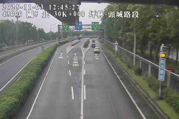 國道5號 北上 30K+000 宜蘭交流道到頭城交流道 距離1.1公里 氣溫18度